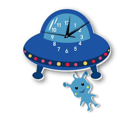 UFO vægur med alien pendul