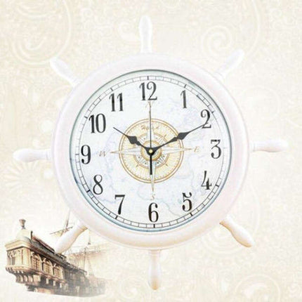 Stort maritimt vægur som skibsror