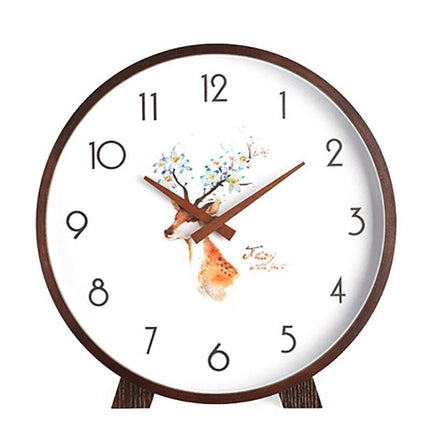 Minimalistisk rundt bordur i lyst træ