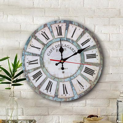 Originalt vægur i træ med ugler