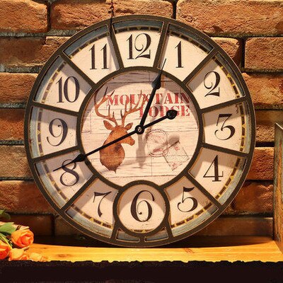 Vintage vægur med sommerfugl motiv