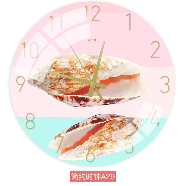 Farverigt vægur med abstrakt design