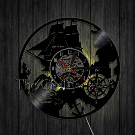 Maritimt vinyl-ur med anker motiv