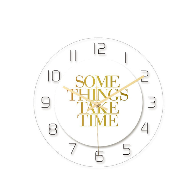 Moderne vægur med marmor og rosa