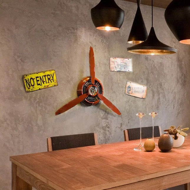 Retro flypropel vægur til væggen