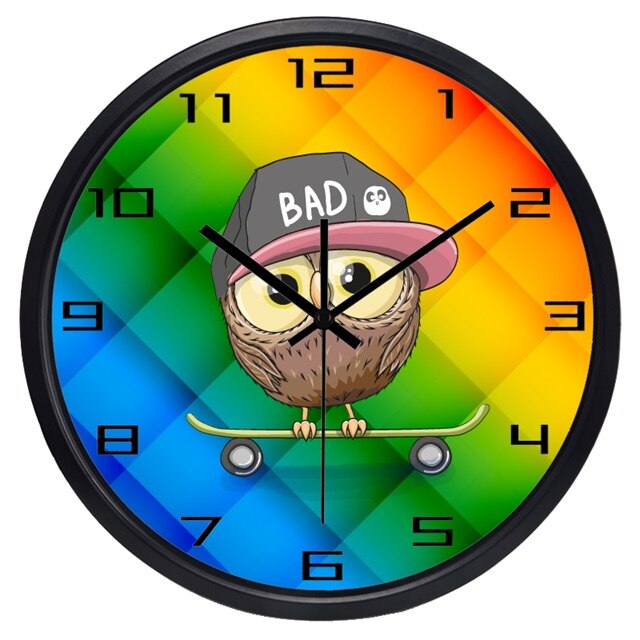 Rundt børneur med mops hund