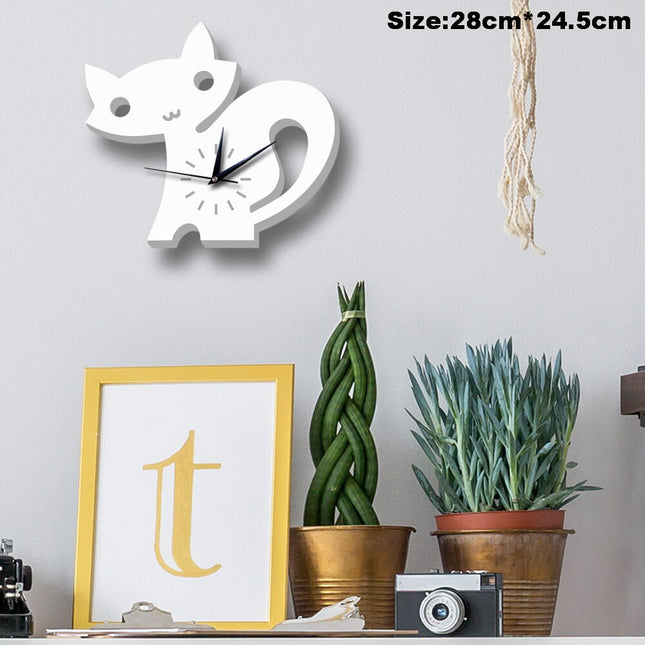 Hvidt vægur formet som raket