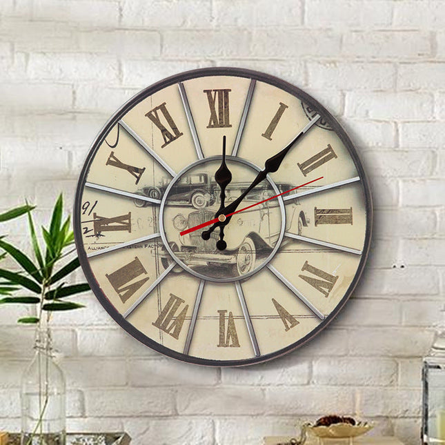 Originalt vægur i træ med ugler