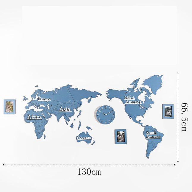 Verdenkort vægur i træ med fotorammer