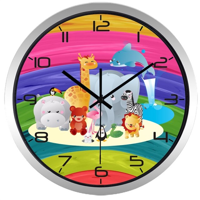 Rundt børneur med mops hund