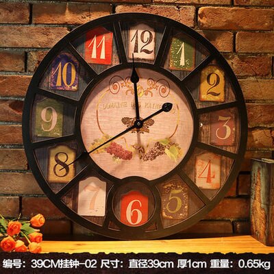 Vintage vægur med sommerfugl motiv