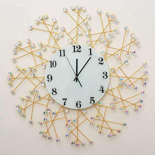 Kreativt design vægur med krystaller