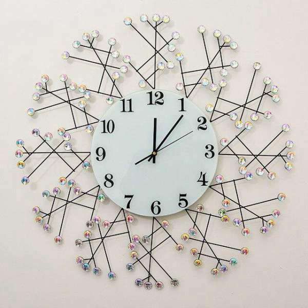 Kreativt design vægur med krystaller