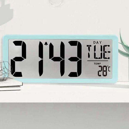 Digitalt bordur med dato og alarm