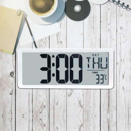 Digitalt bordur med dato og alarm