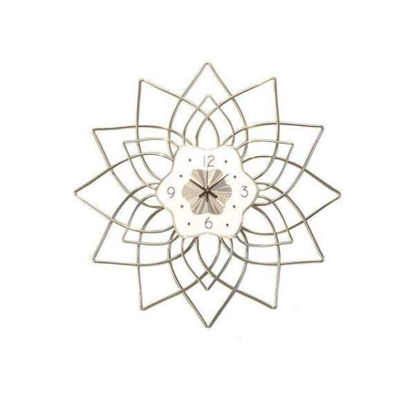 Stort metal vægur i blomsterdesign