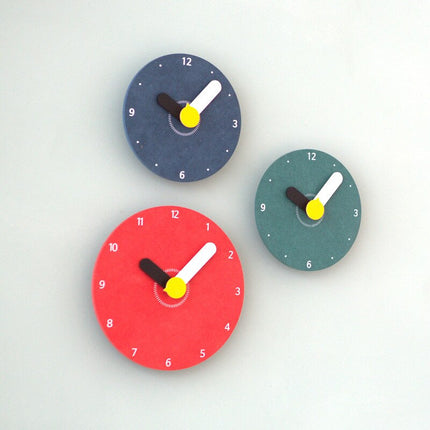 Minimalistisk vægur i træ store visere