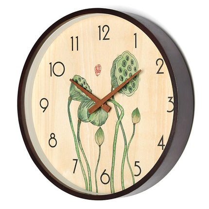 Vægur i træ med bambus motiv