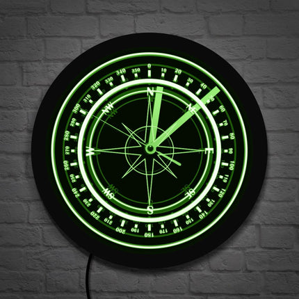 Rundt LED vægur med kompas design