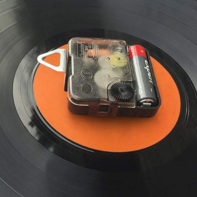 Vinylplade ur med biograf film tema