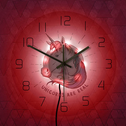 Vægur med enhjørning til pigeværelset