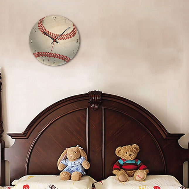 Vægur til børneværelse med fodbold