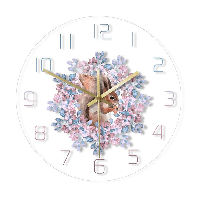 Dekorativt vægur med egern og blomster