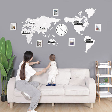Verdenkort wallsticker ur til væggen
