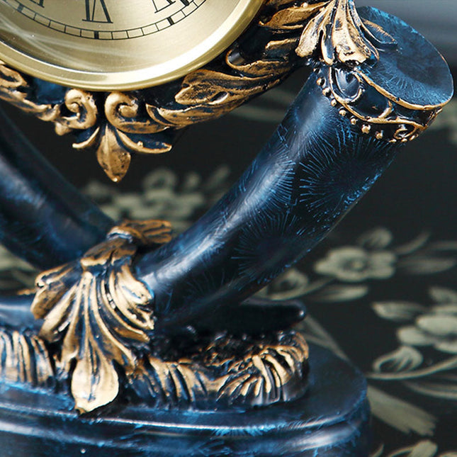 Elegant forgyldt bordur i vintage stil