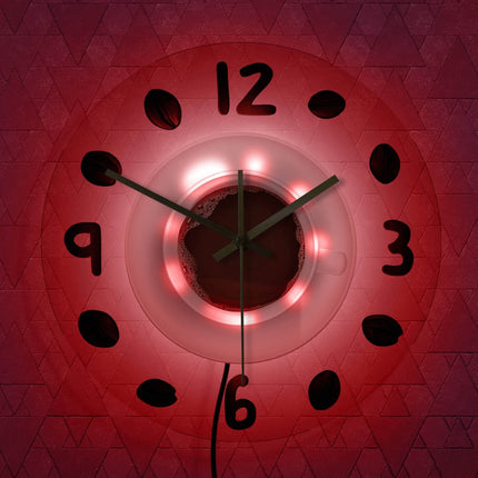 Sjovt vægur til køkken med kaffekop