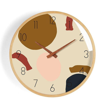 Kreativt vægur med abstrakte former