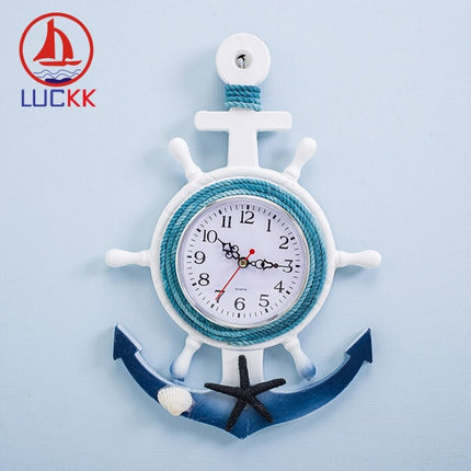 Maritimt vægur i træ anker design