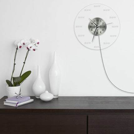 Vægur med 'nu' tema og LED