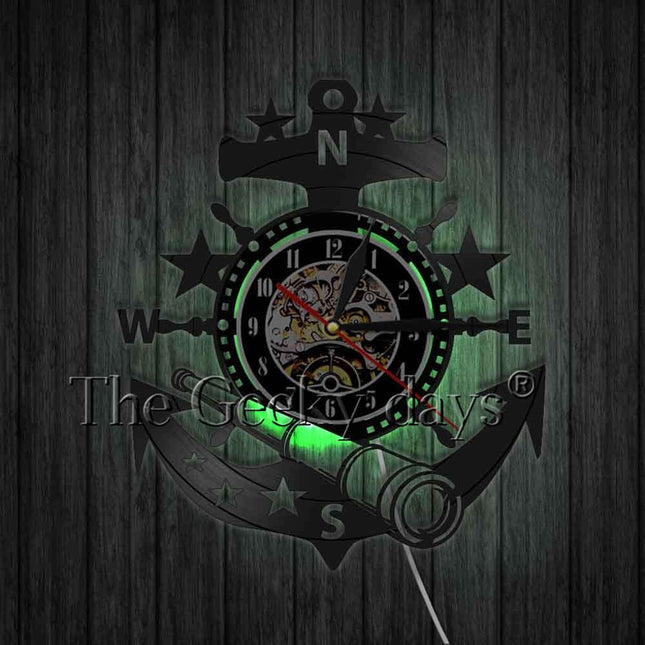 Maritimt vinyl-ur med anker motiv