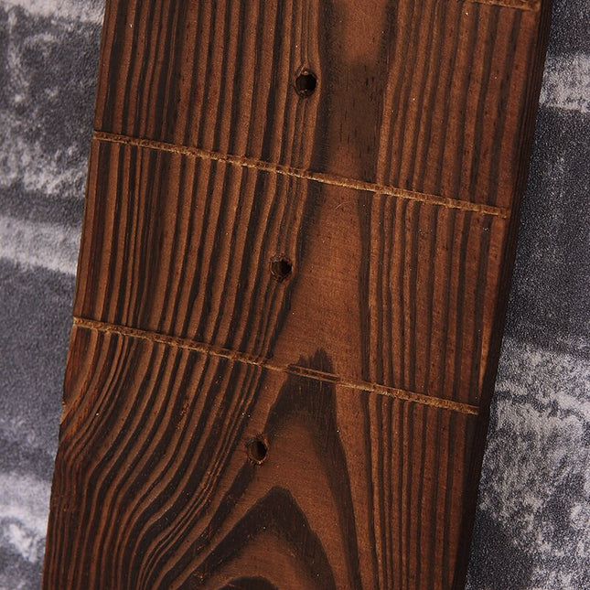 Kæmpe vægur formet som armbåndsur