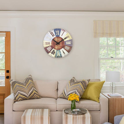 Rustikt farverigt vægur med romertal