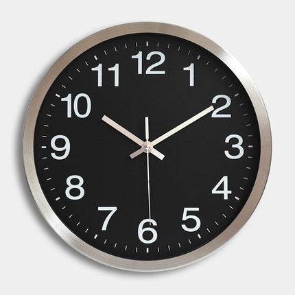 Simpelt vægur med metalramme