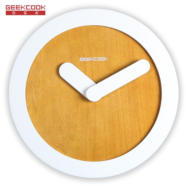 Moderne vægur med tykke visere