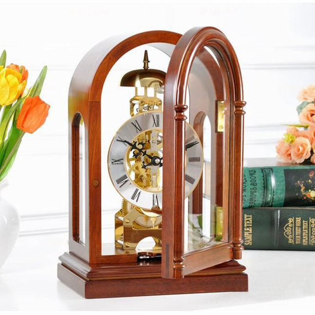 Elegant bordur i træ med glas