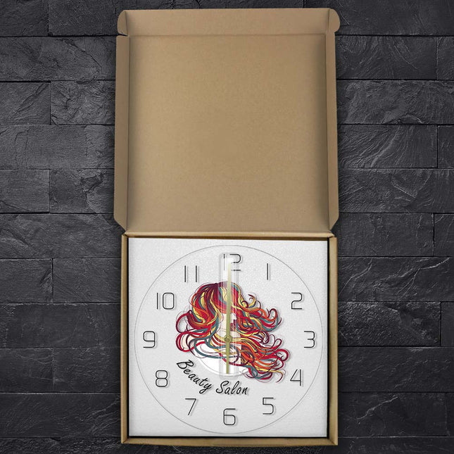 Moderne vægur til en frisørsalon