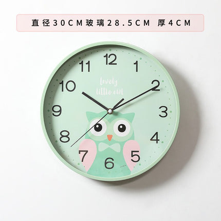 Rundt vægur med sød kanin