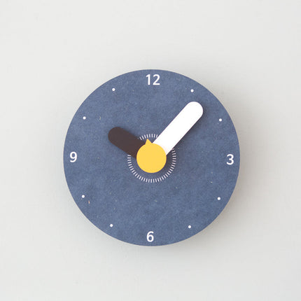 Minimalistisk vægur i træ store visere