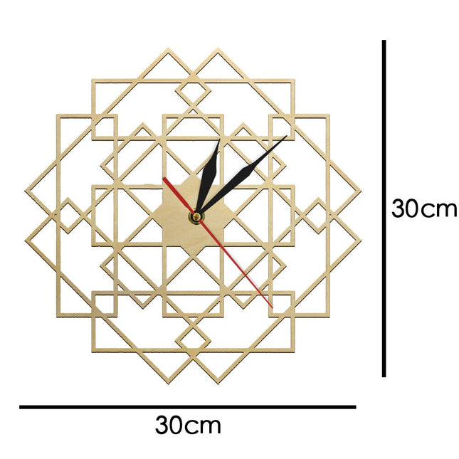 Geometrisk vægur i træ med mandala-design