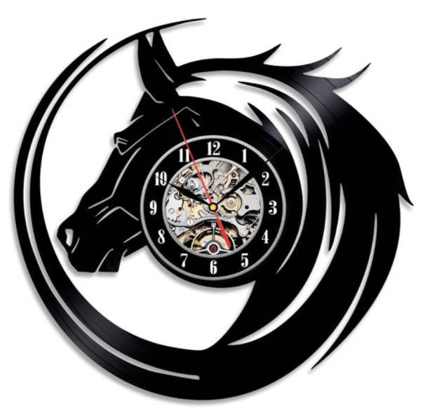 Hestehoved vægur skåret i vinylplade