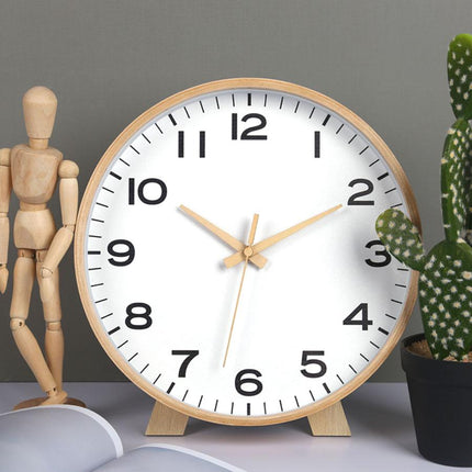 Minimalistisk rundt bordur i lyst træ