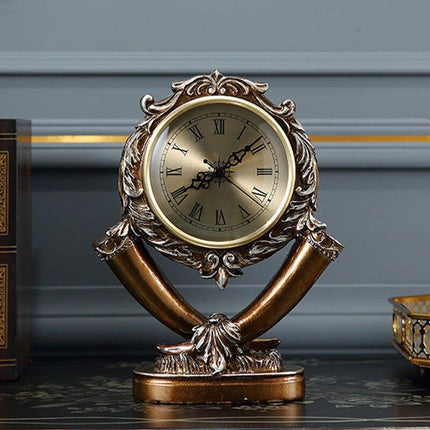 Elegant forgyldt bordur i vintage stil