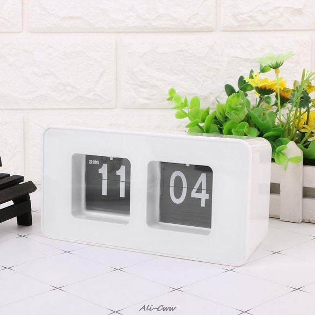 Moderne retro flip ur til bordet