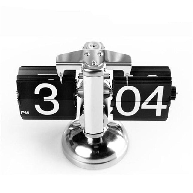 Klassisk sort og hvidt flip ur