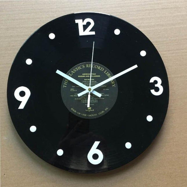 Retro pladespiller design vinyl vægur