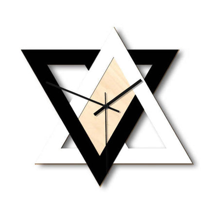 Geometrisk design vægur i træ og metal